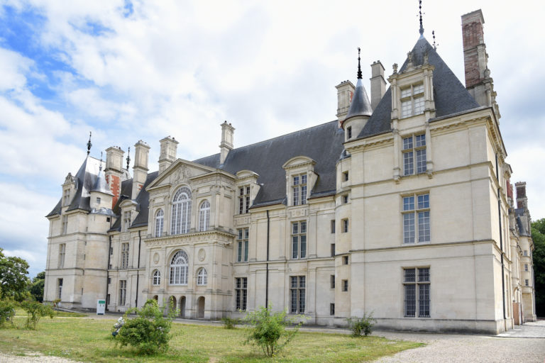 02 Façade nord de l'aile du Roi au château d'Ecouen (c) Musée national de la Renaissance / C. Schryve