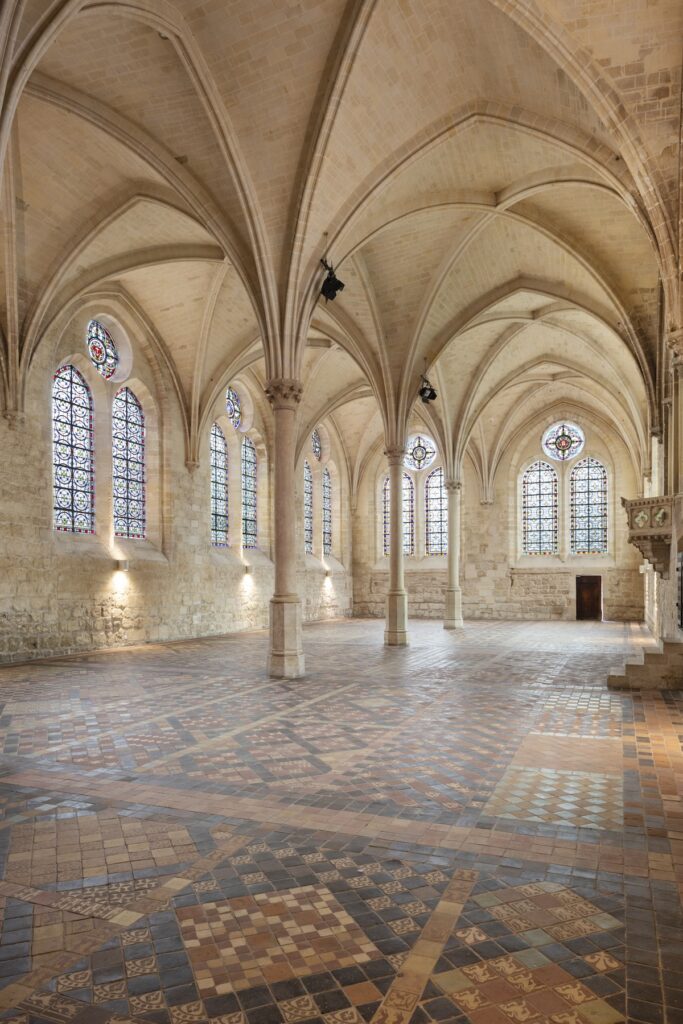 2 - Ref moine : réfectoire des moines de l'abbaye de royaumont - (c)Olivier Ouadah